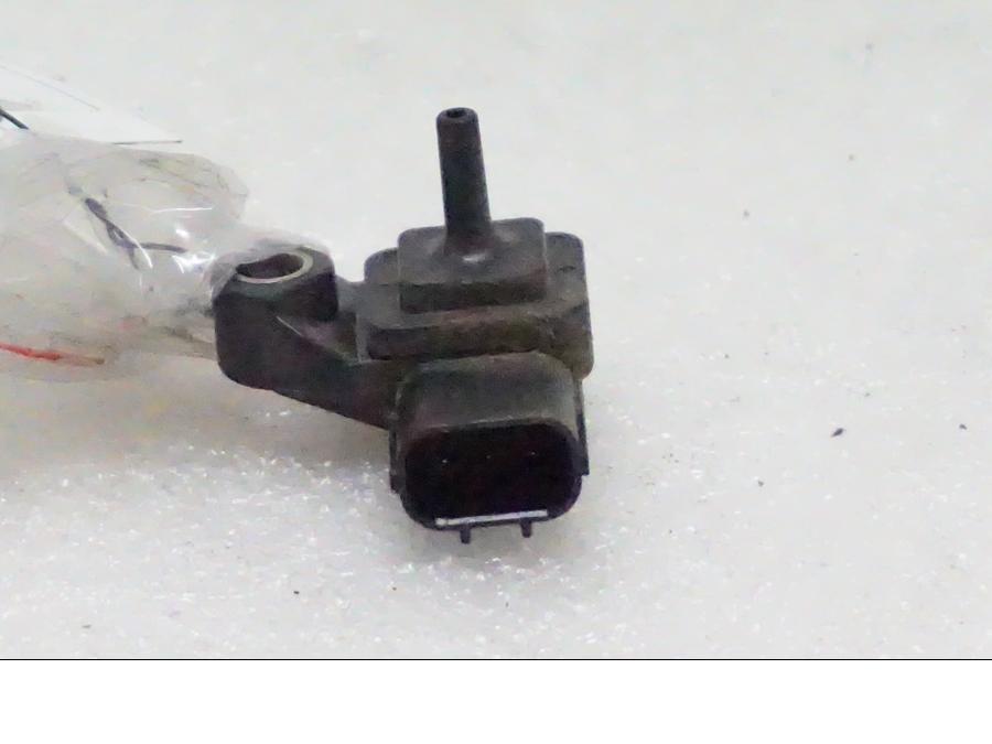 Framsidan på Mapsensor från en Yamaha FZ1-S -2006 motorcykel.