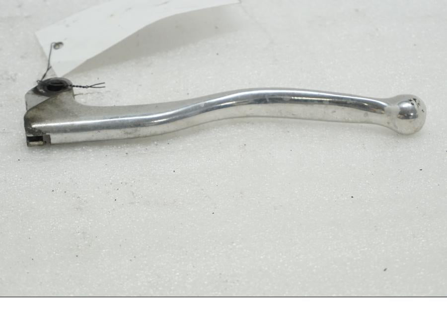 Framsidan på Kopplingsgrepp från en Honda XL 1000 V -2008 motorcykel.