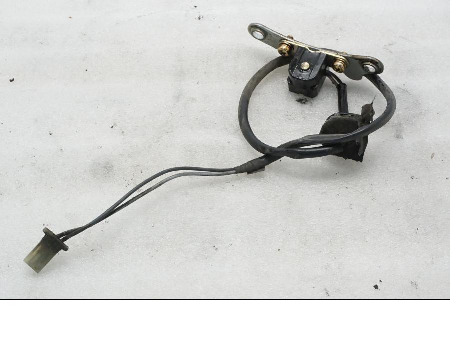 Framsidan på Tändpickup från en Yamaha XVZ 13TD -1999 motorcykel.