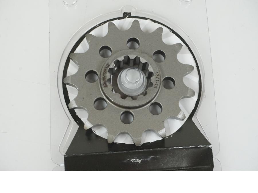 Höger sida på Drev från en Honda CB 600 Hornet -2008 motorcykel.