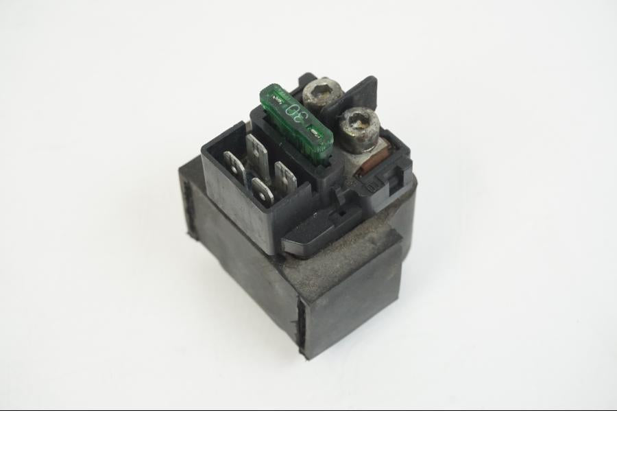 Extrabild1 på Startrelä från en Honda CBR 125 R -2006 motorcykel.