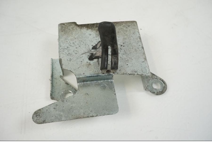 Extrabild2 på Sadellåsmekanism från en Honda CBR 125 R -2006 motorcykel.