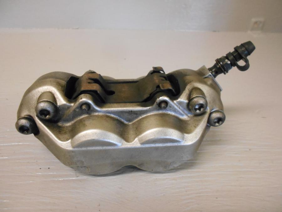 Baksidan på Bromsok från en KTM 690 SM -2007 motorcykel.