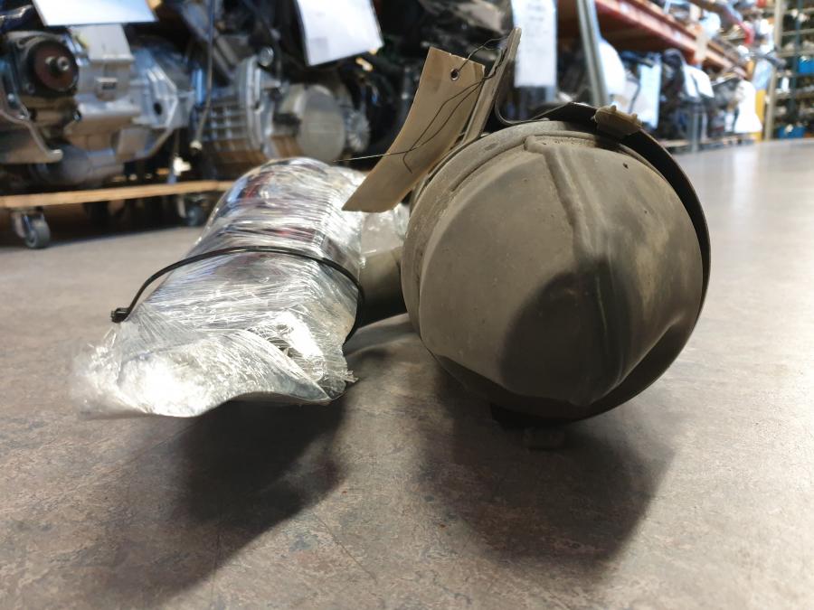 Vänster sida på Ljuddämpare från en Honda CTX 1300 -2014 motorcykel.