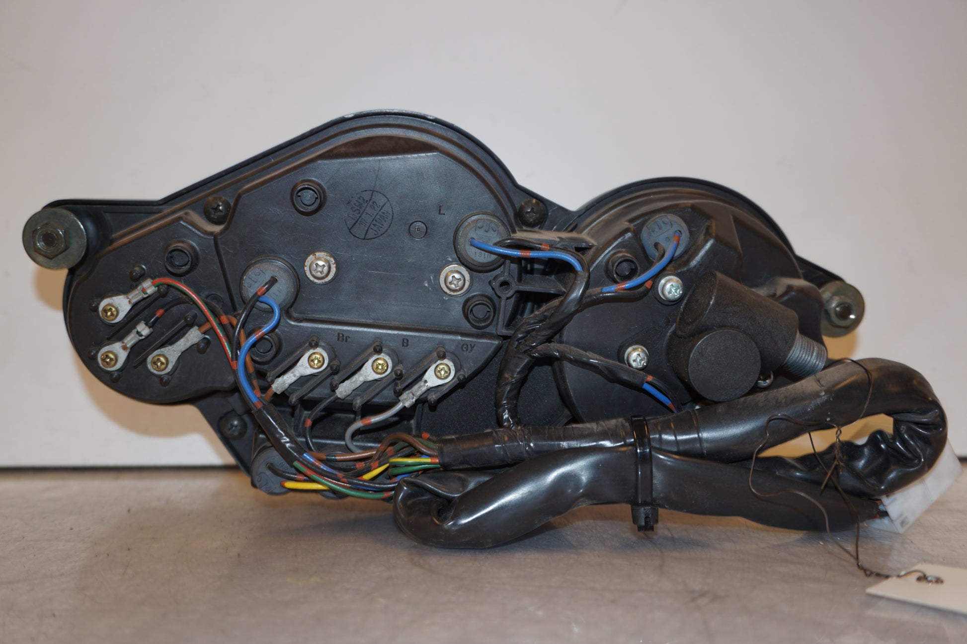 Extrabild1 på Instrumentpanel från en Yamaha YZF 1000 R -1997 motorcykel.