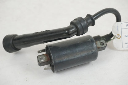 Framsidan på Tändspole från en Suzuki VL 800 -2004 motorcykel.