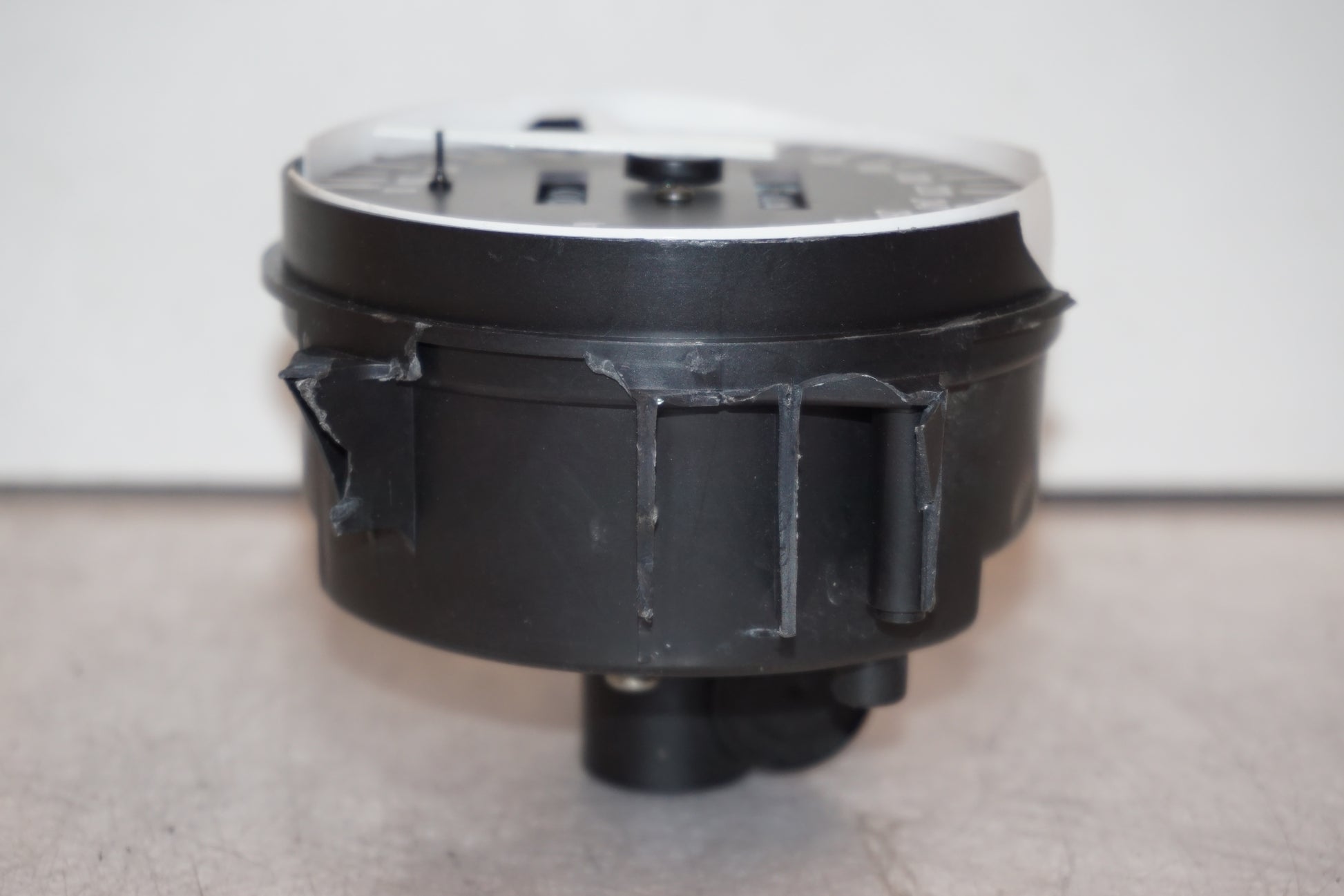 Extrabild2 på Hastighetsmätare från en Yamaha YZF 1000 R -1998 motorcykel.