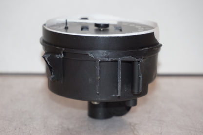 Extrabild2 på Hastighetsmätare från en Yamaha YZF 1000 R -1998 motorcykel.