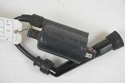 Höger sida på Tändspole från en Suzuki VL 800 -2004 motorcykel.