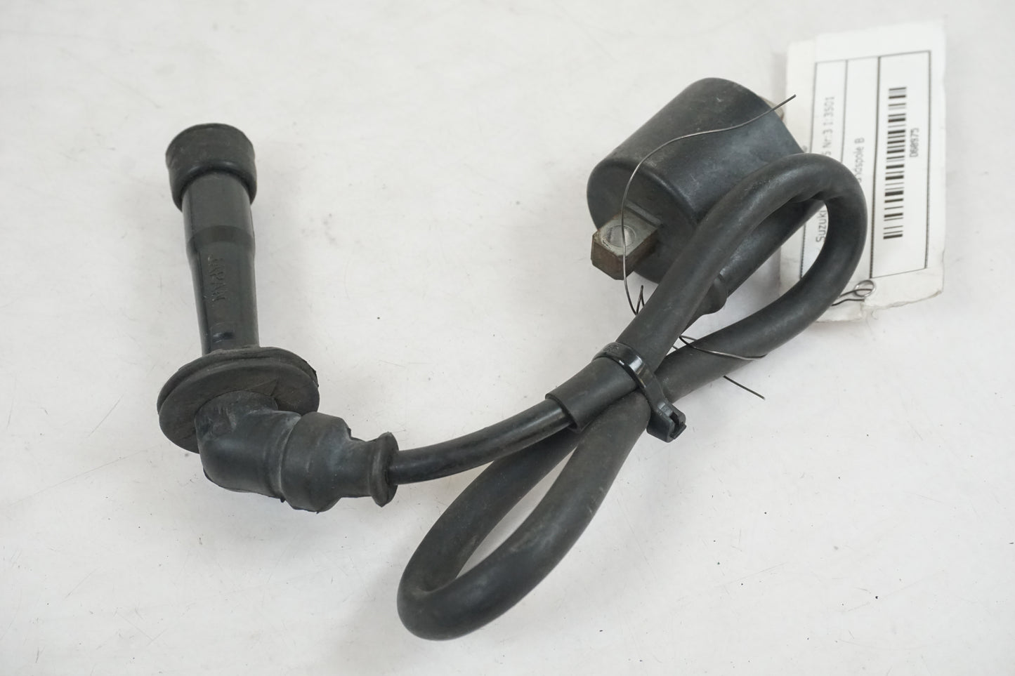 Höger sida på Tändspole från en Suzuki SV 1000 -2005 motorcykel.