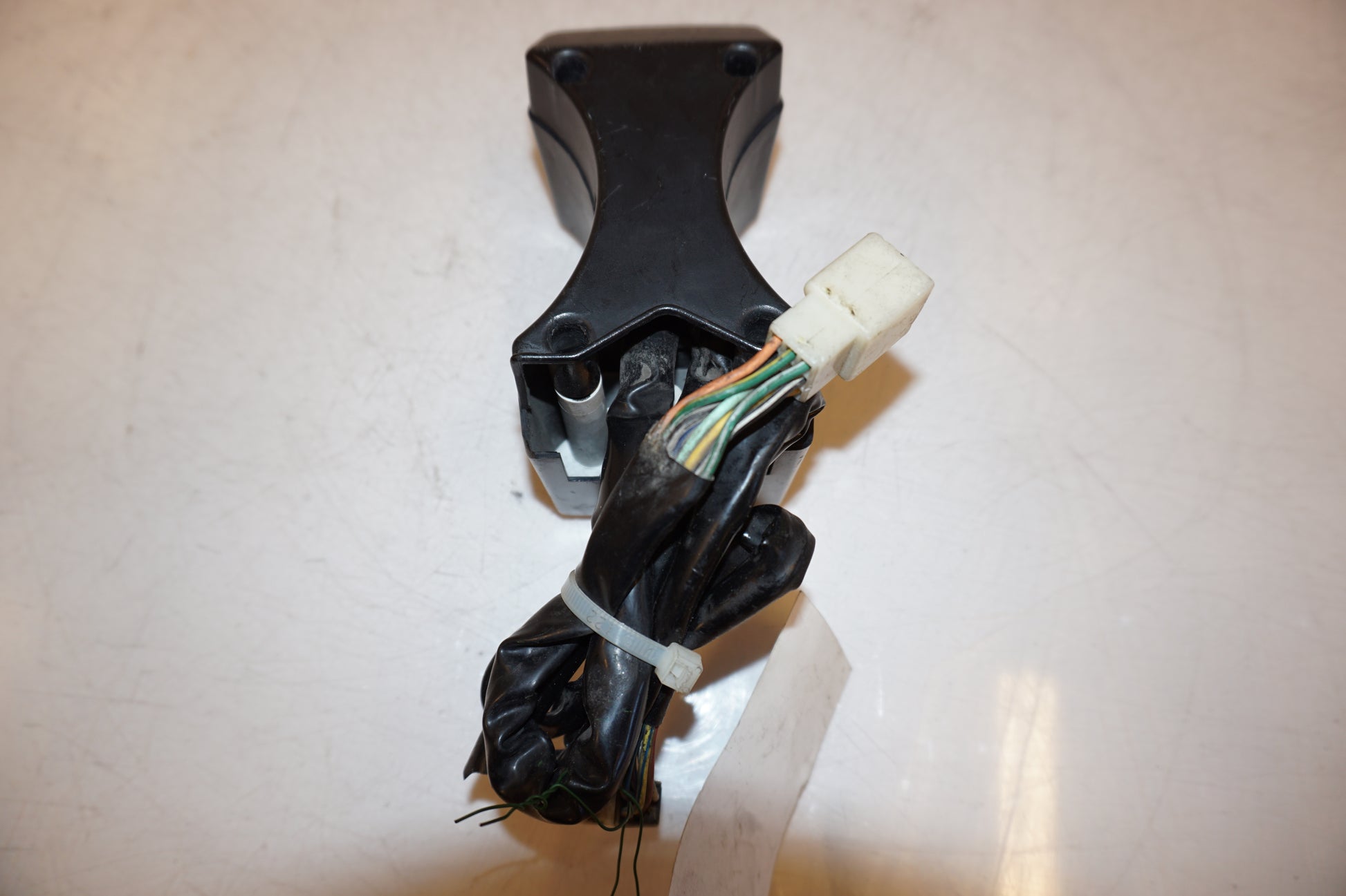 Extrabild1 på Instrumentpanel från en Suzuki GS 1000 -1983 motorcykel.