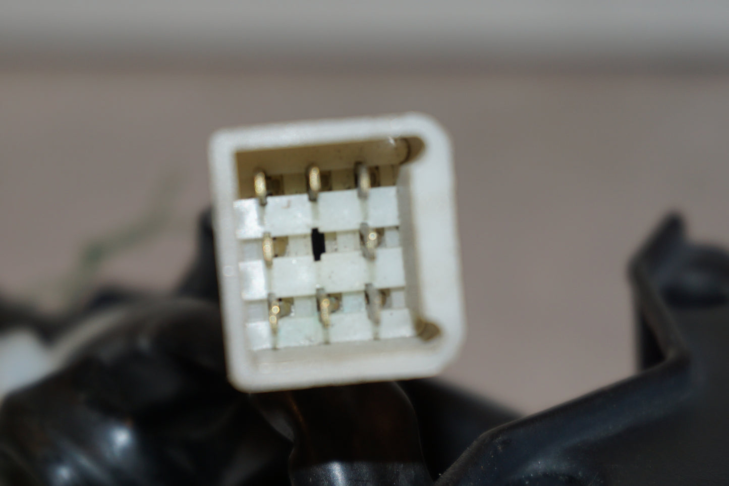 Extrabild4 på Instrumentpanel från en Suzuki GS 1000 -1983 motorcykel.