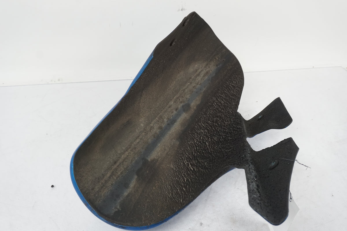 Rear fender