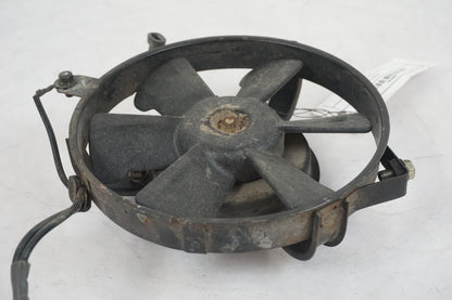 Höger sida på Vattenkylfläkt från en Honda XL 600 V -1989 motorcykel.