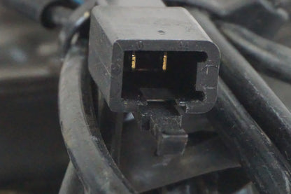 Snett nerifrån på Vattenkylfläkt från en Honda VT 600 C -1999 motorcykel.