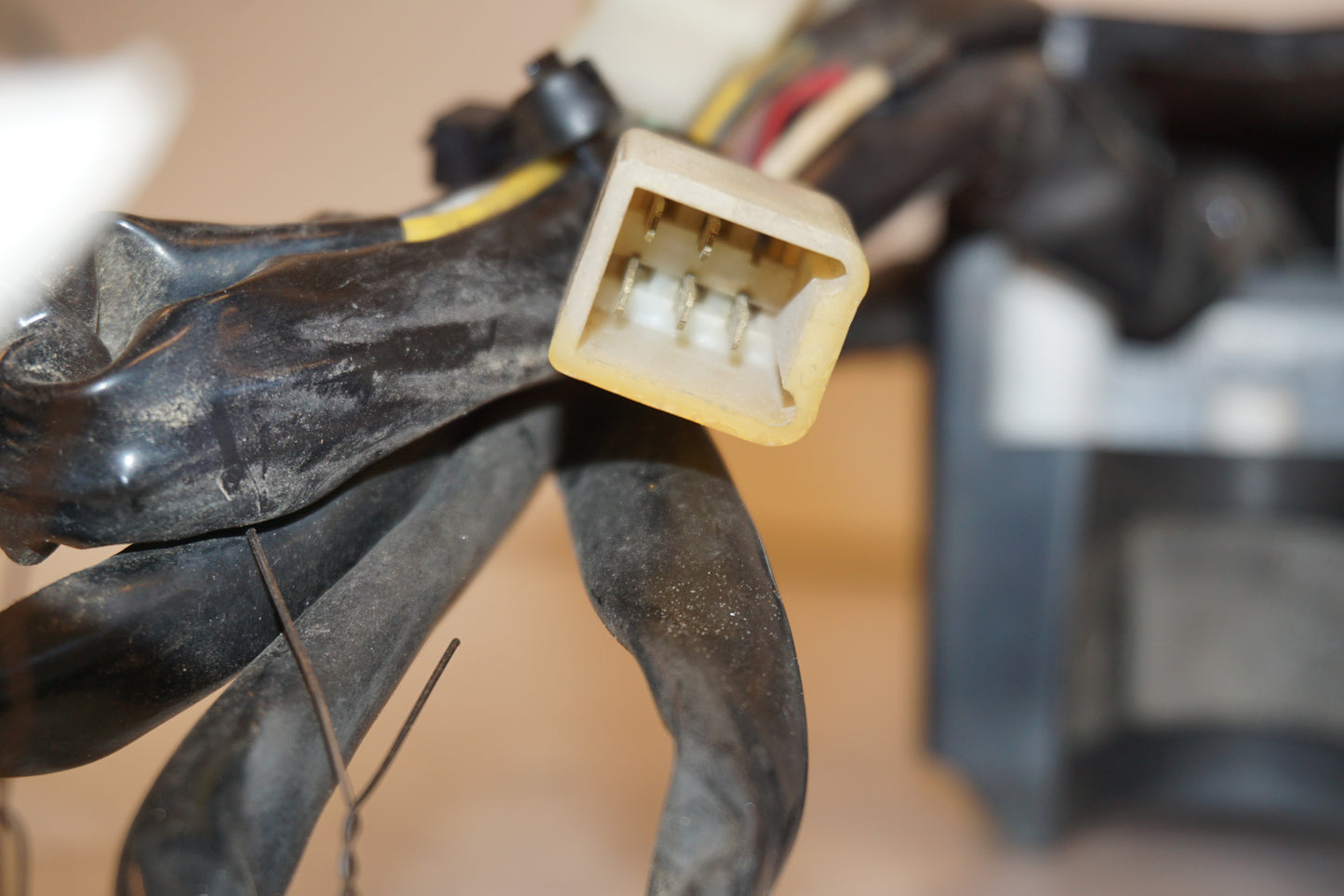 Extrabild5 på Kontrollamppanel från en Suzuki GS 850 G -1982 motorcykel.