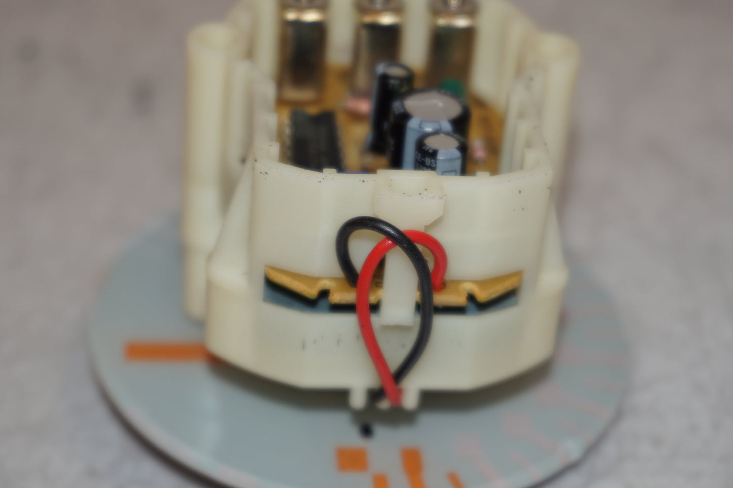 Extrabild1 på Varvräknare från en Suzuki RF 900 R -1998 motorcykel.