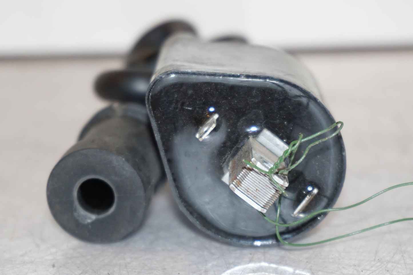 Extrabild1 på Tändspole från en Yamaha XVS 650 -1998 motorcykel.