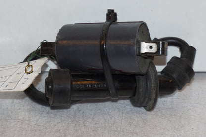 Höger sida på Tändspole från en Yamaha TDM 850 -1996 motorcykel.