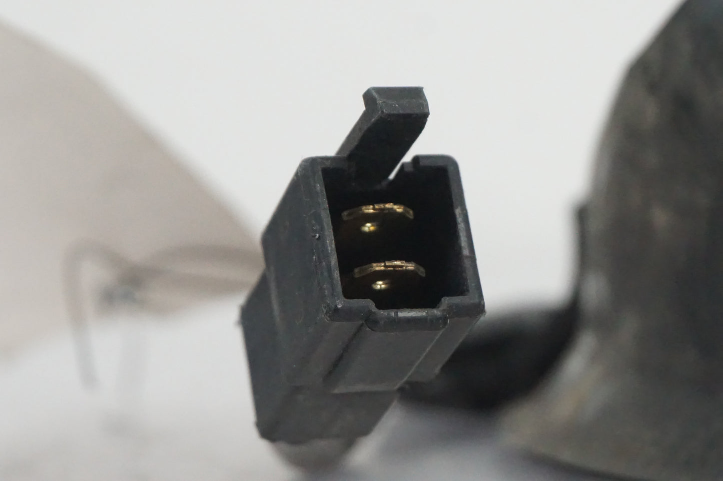 Snett uppifrån på Vattenkylfläkt från en Kawasaki ZR-X 1200 S -2001 motorcykel.