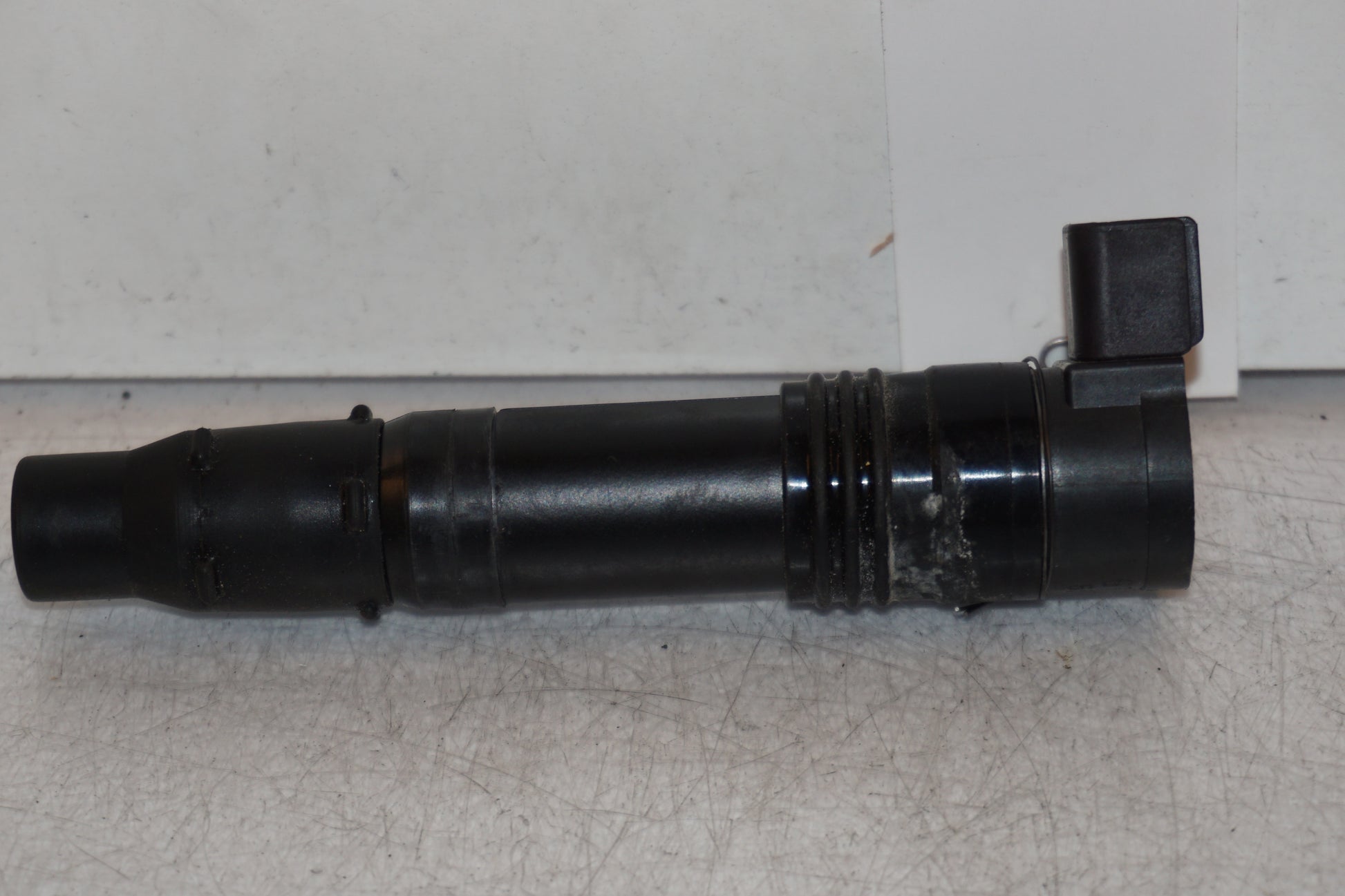 Framsidan på Tändspole från en Kawasaki ZZ-R 1400 -2007 motorcykel.