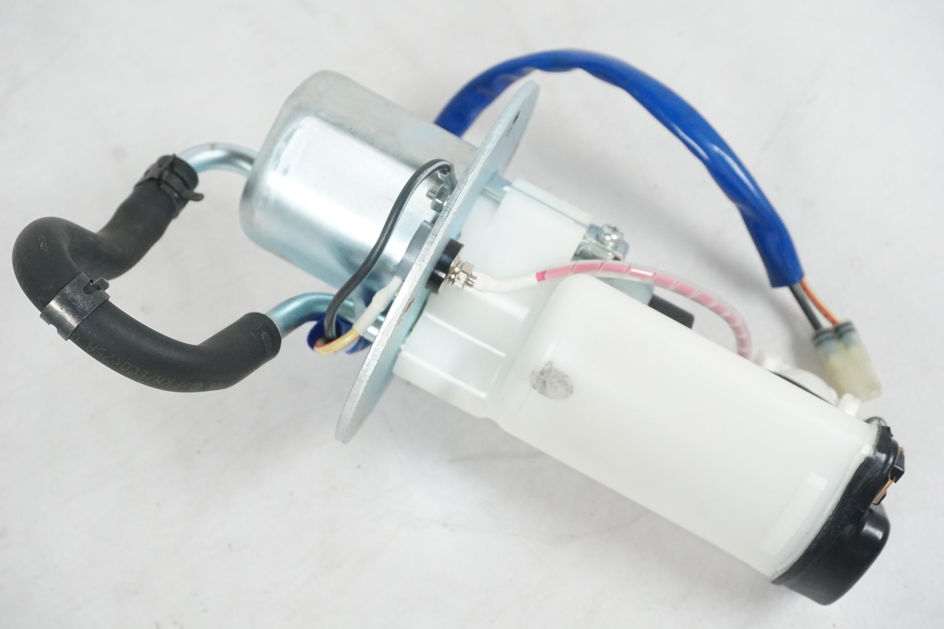 Extrabild1 på Bensinpump insprut från en Kawasaki Z 750 -2008 motorcykel.