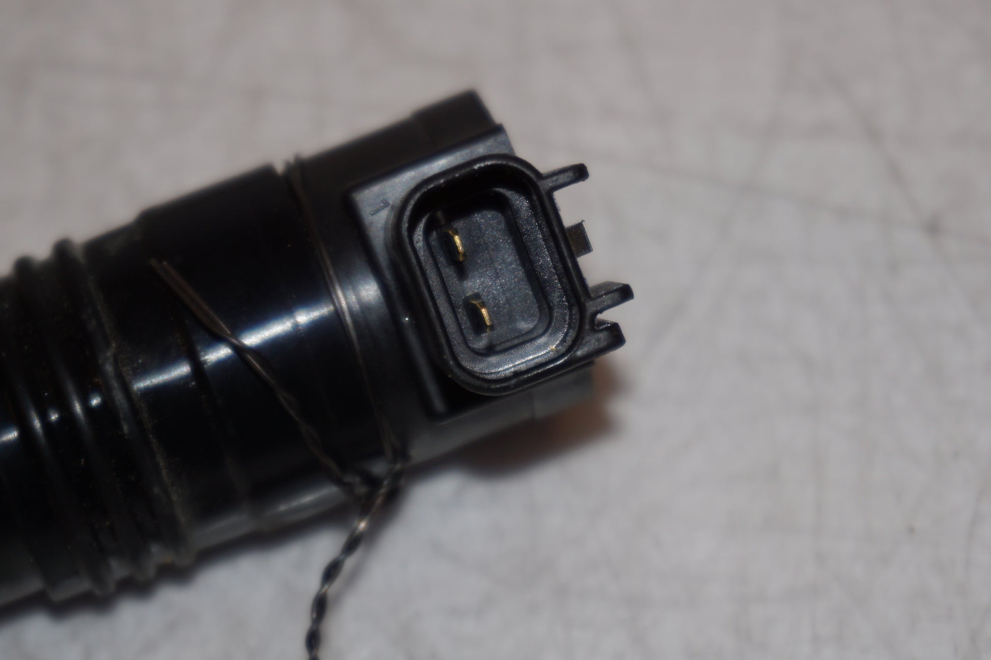 Extrabild1 på Tändspole från en Kawasaki ZZ-R 1400 -2007 motorcykel.