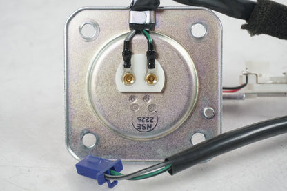 Höger sida på Bensintankgivare från en Honda VFR 800 -2005 motorcykel.