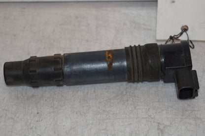 Framsidan på Tändspole från en Kawasaki Versys 650 -2007 motorcykel.