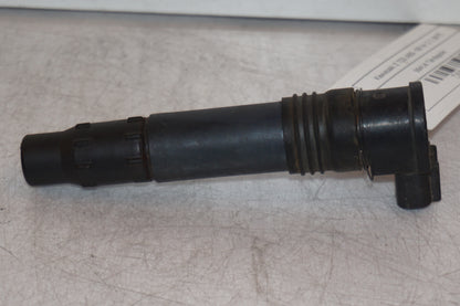 Vänster sida på Tändspole från en Kawasaki Z 750 -2008 motorcykel.