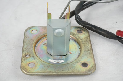 Snett uppifrån på Bensintankgivare från en Honda CBR 1000 F -1993 motorcykel.