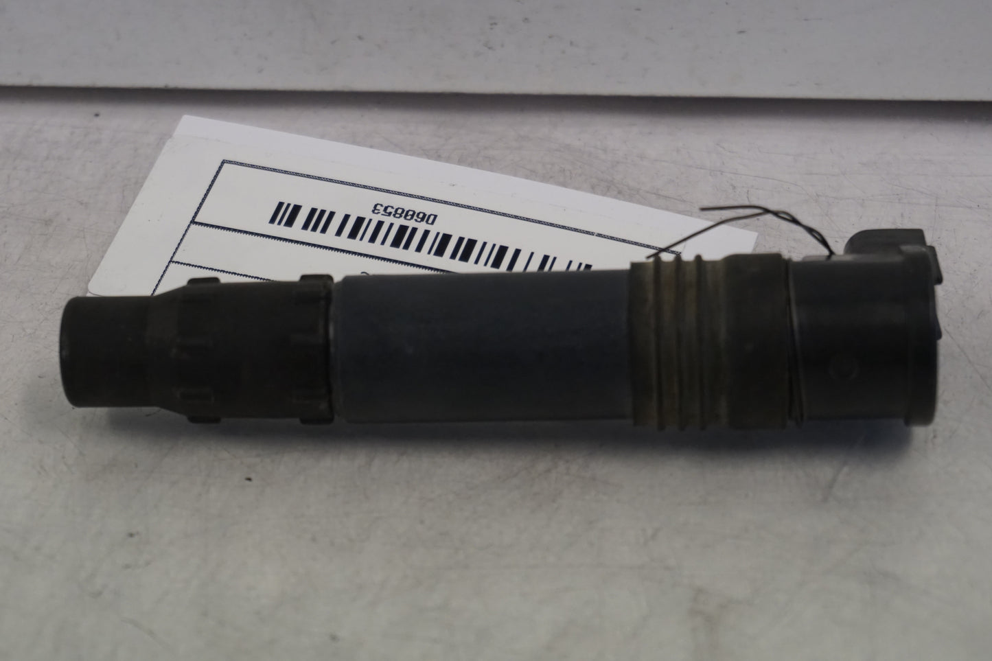 Höger sida på Tändspole från en Kawasaki Z 750 -2008 motorcykel.