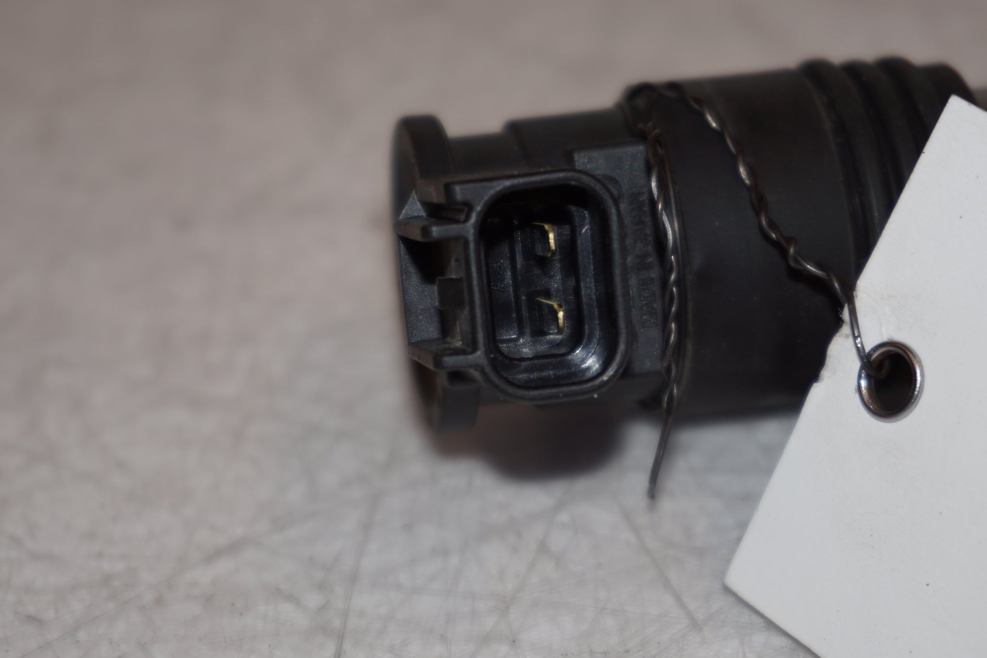 Extrabild2 på Tändspole från en Kawasaki Z 900 -2017 motorcykel.