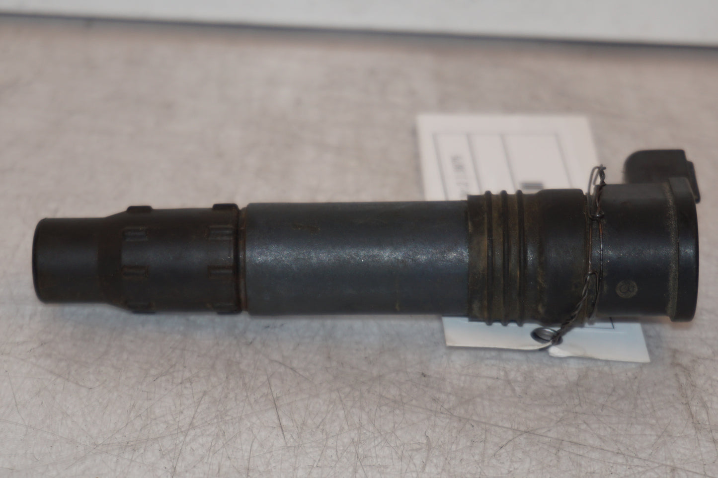 Höger sida på Tändspole från en Kawasaki Z 750 -2008 motorcykel.