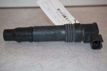 Snett uppifrån på Tändspole från en Kawasaki ZX-9R -1998 motorcykel.