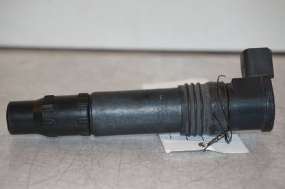 Baksidan på Tändspole från en Kawasaki ZX-9R -1998 motorcykel.