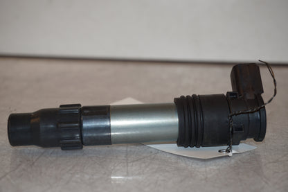 Baksidan på Tändspole från en Kawasaki Z 900 -2017 motorcykel.