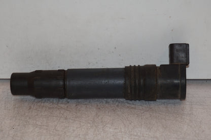 Baksidan på Tändspole från en Kawasaki Z 750 -2008 motorcykel.