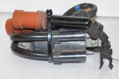 Baksidan på Tändspole från en Yamaha YZF 1000 R -1999 motorcykel.