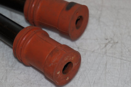 Snett nerifrån på Tändspole från en Yamaha YZF 1000 R -1998 motorcykel.