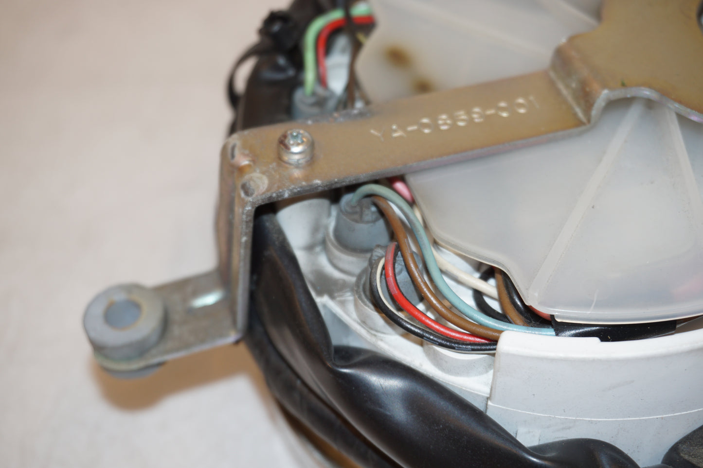 Extrabild1 på Hastighetsmätare från en Yamaha XVS 1100 -2006 motorcykel.