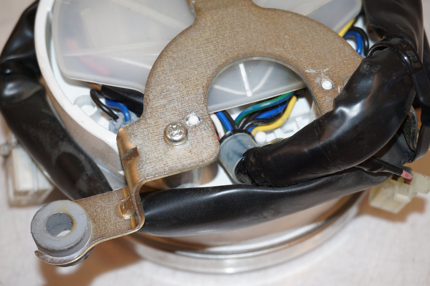 Extrabild3 på Hastighetsmätare från en Yamaha XVS 1100 -2006 motorcykel.