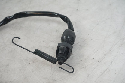 Contact de feu de frein