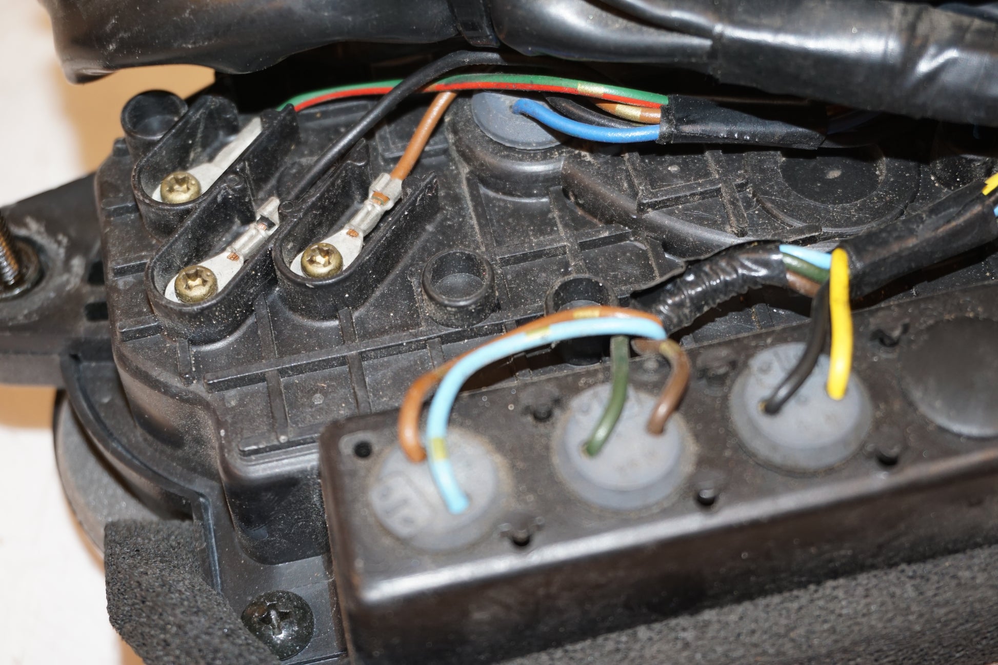 Extrabild3 på Instrumentpanel från en Yamaha TDM 850 -1996 motorcykel.