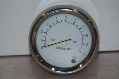 Framsidan på Varvräknare från en Yamaha XV 1100 -1996 motorcykel.