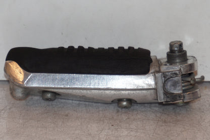 Baksidan på Fotpinne från en Suzuki GSX-R 1100 -1991 motorcykel.