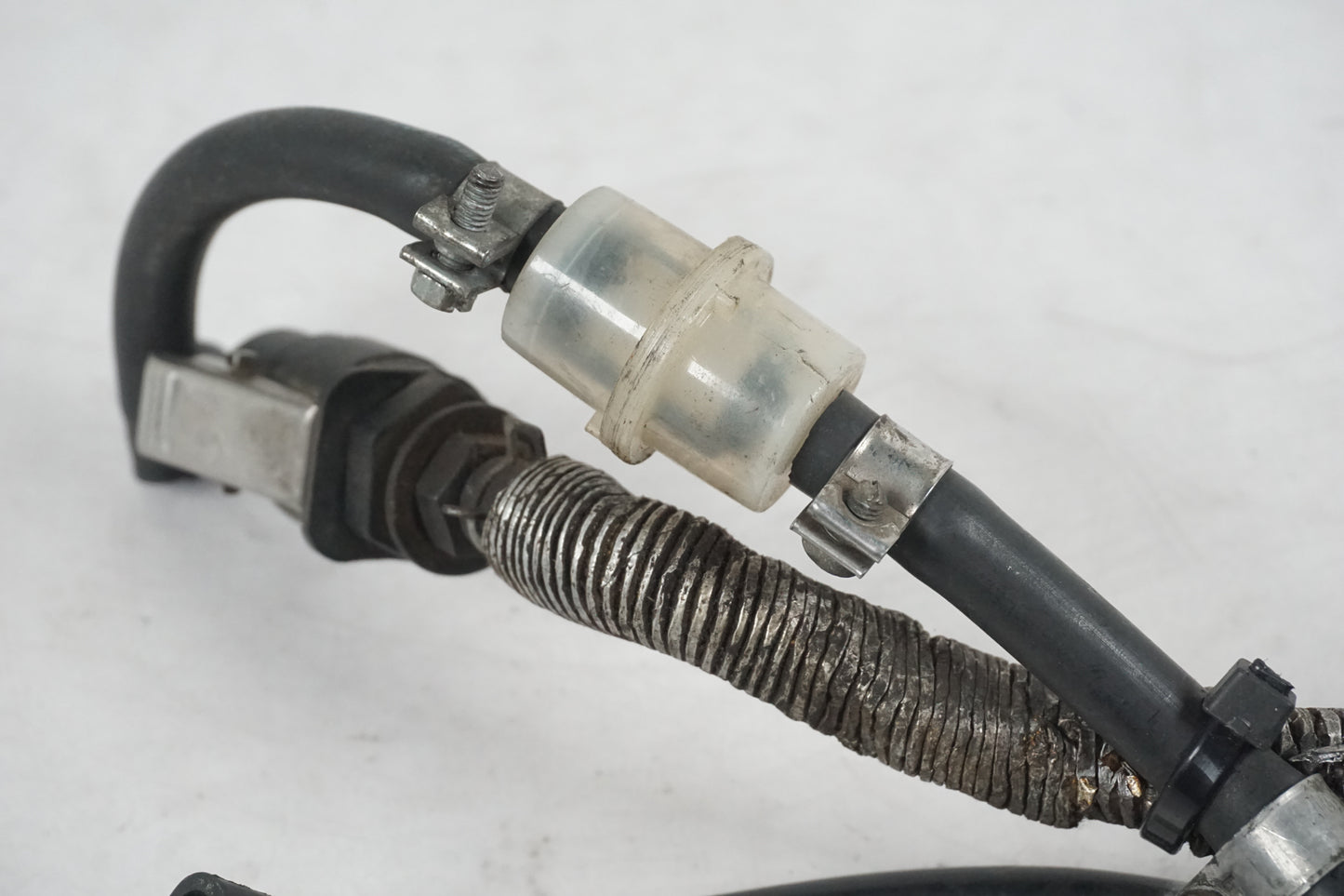 Extrabild6 på Bensinkran från en Suzuki DR 750 S -1988 motorcykel.