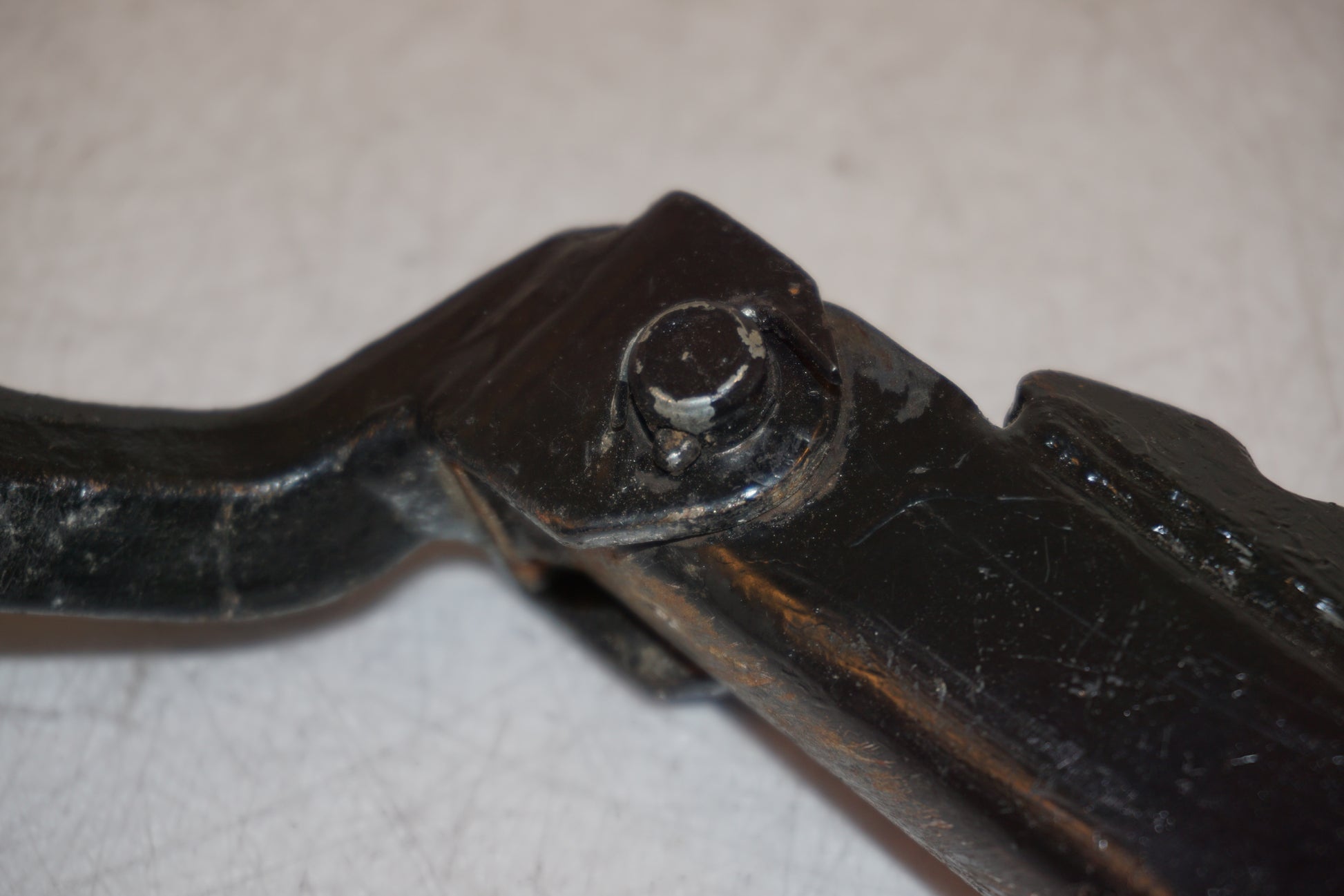 Extrabild4 på Fotpinne från en Suzuki DR 650 -1995 motorcykel.