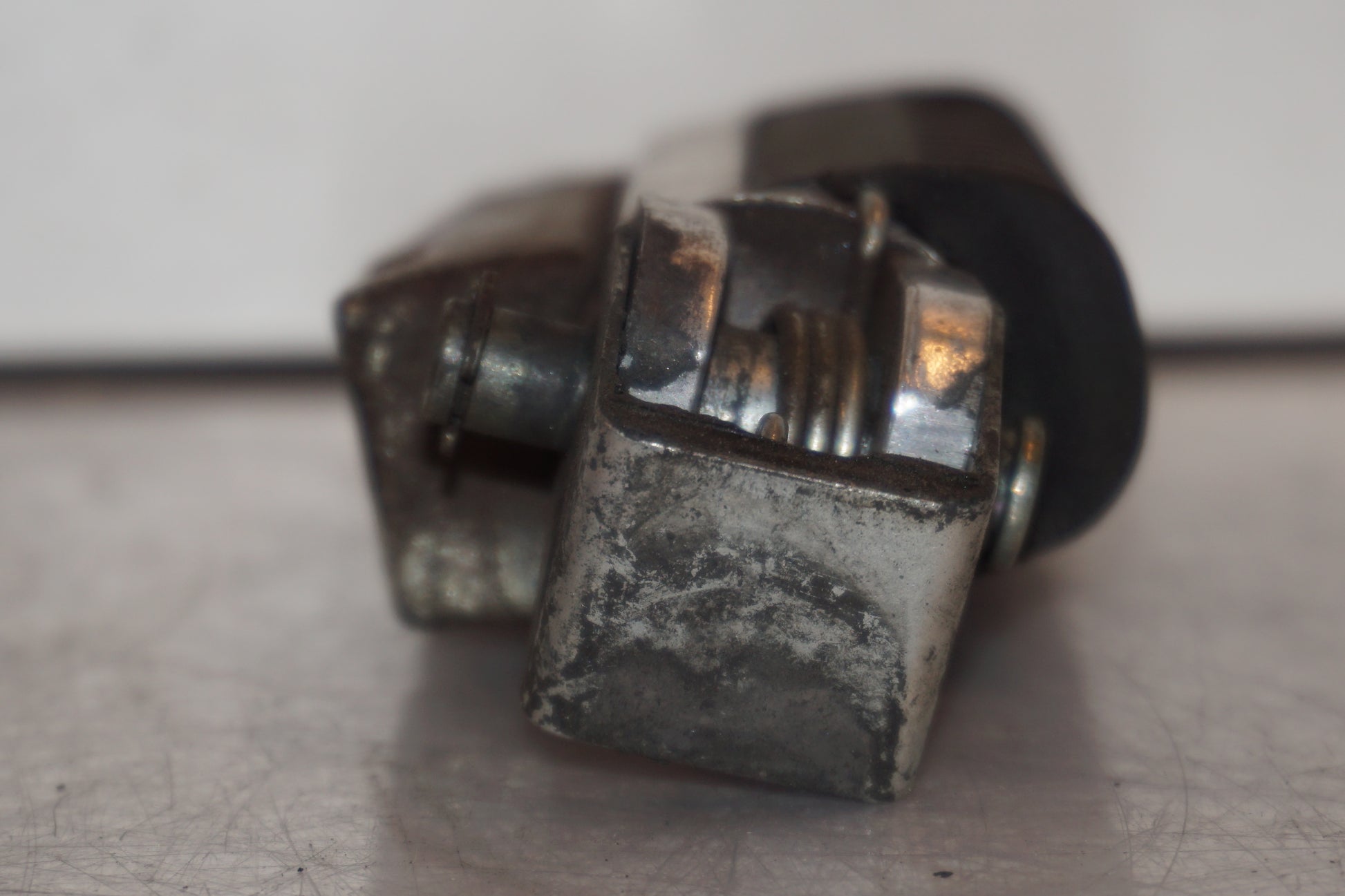 Extrabild2 på Fotpinne från en Suzuki GSF 1200 -2006 motorcykel.