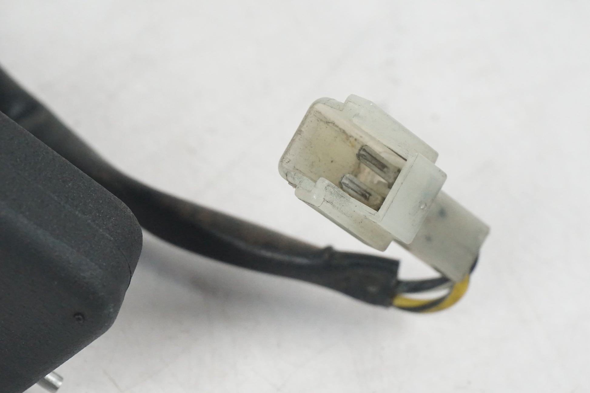 Höger sida på Bensintankgivare från en Suzuki VL 1500 -1998 motorcykel.